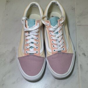Vans Old Skool Colorblock Pastel Sneakers – Women’s 9.5